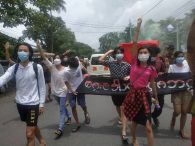 ရန်ကုန်တွင် တကသ ချီတက်ဆန္ဒပြ