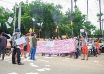 မုံရွာမြို့ တော်လှန် သီတင်းကျွတ် စစ်အာဏာရှင်ဆန့်ကျင်တော်လှန်ရေး သပိတ် ဆန္ဒပြ