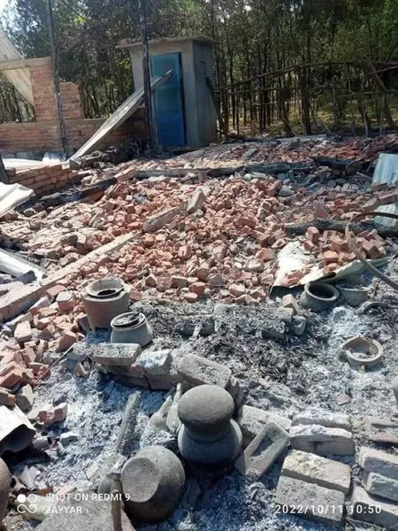 မြိုင်မြို့နယ်၊ ဝါးသုံးအိုင်ရွာကိုအာဏာသိမ်းစစ်တပ်က မီးရှို့ဖျက်ဆီး