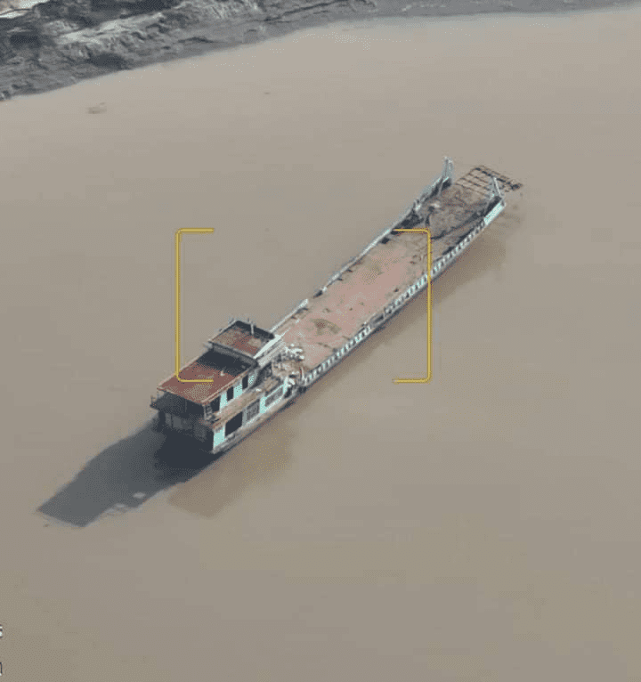 ကနီမြို့နယ်အတွင်း ချင်းတွင်းမြစ်ထဲမှာ စစ်ကောင်စီထောက်ပို့သင်္ဘောနှစ်စီးကို သိမ်းပိုက်ရရှိ