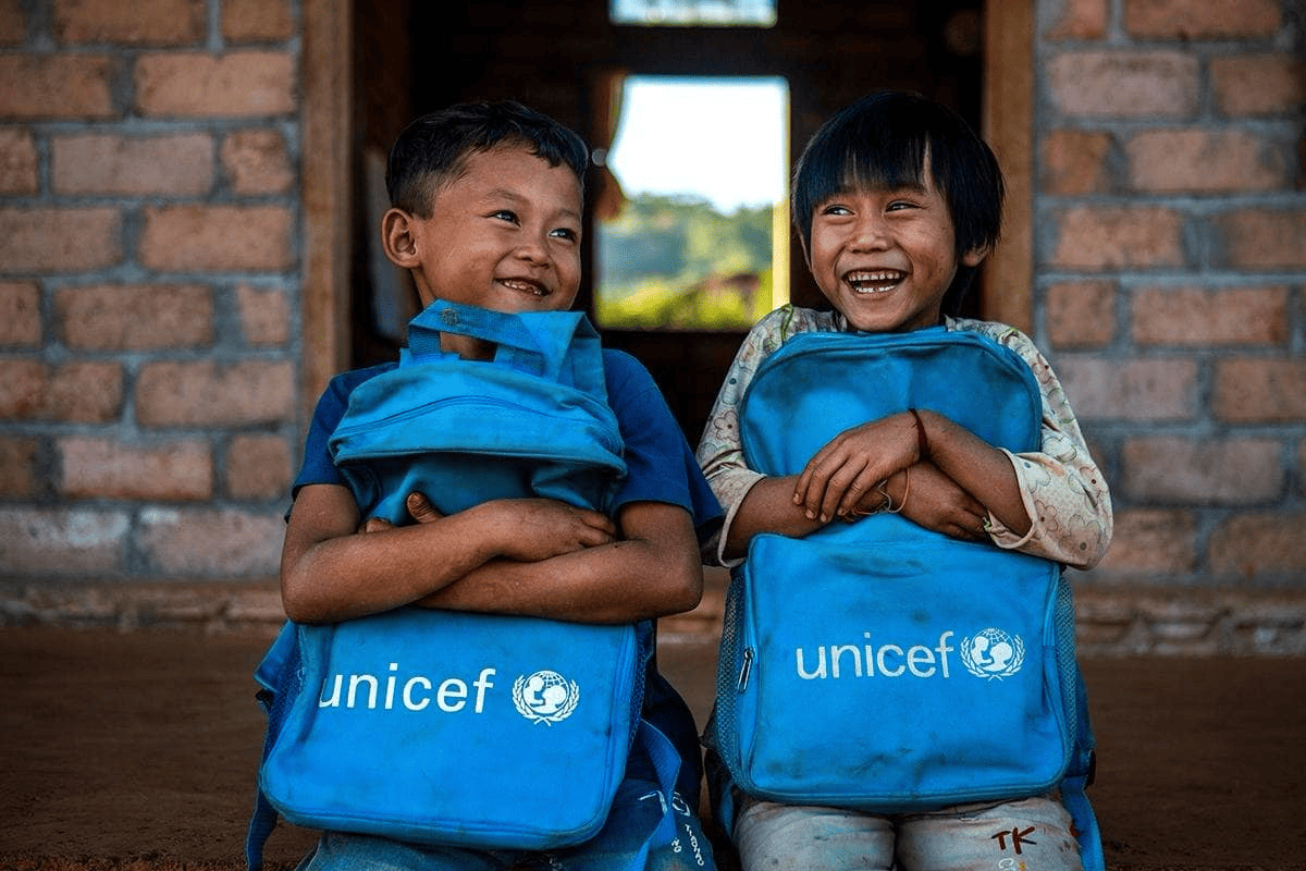 စစ်တပ်အာဏာသိမ်းပြီး သုံးနှစ်အတွင်း မြန်မာကလေးခြောက်သန်းခန့် အရေးပေါ်အကူအညီလိုအပ်နေတယ်လို့ UNICEF ဖော်ပြ